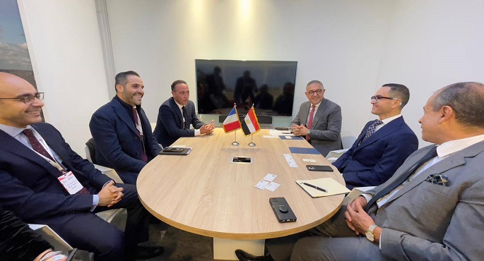 وزير الاستثمار يبحث في باريس فرص التعاون داخل السوق المصري