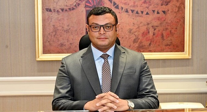 وزير الإسكان يصل تنزانيا لتفقد الأعمال فى سد “جوليوس نيريرى”