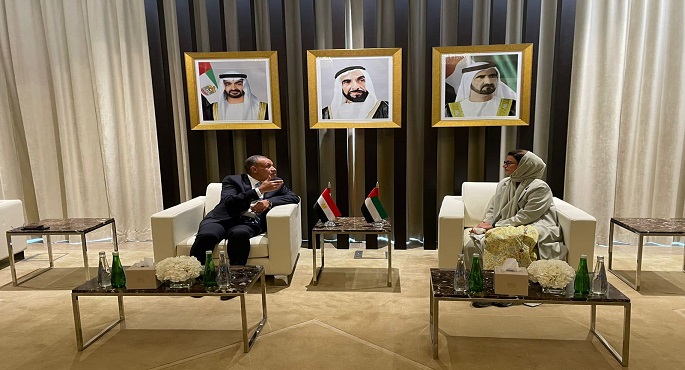 في إطار زيارته لأبوظبي .. وزير الخارجية يلتقي نظيرته الإماراتية لبحث العلاقات الثنائية والتحديات الإقليمية