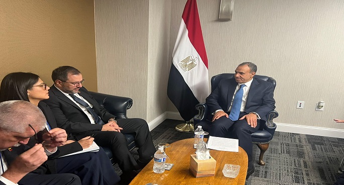 وزير الخارجية يؤكد اعتزاز مصر بعلاقاتها مع فنزويلا وتطلعها لتعزيز التعاون الثنائي