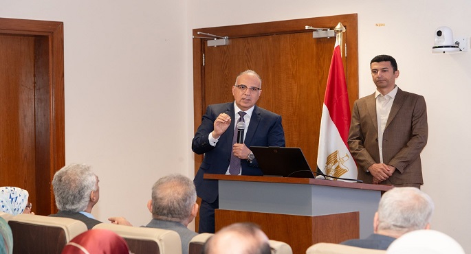 بالصور.. وزير الرى يشارك فى أحد ورش العمل الخاصة بالتحول الرقمي فى الوزاره