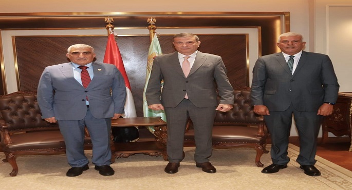 بالصور.. وزير الزراعة يبحث مع مدير “أكساد” تعزيز التعاون في المشروعات المشتركة