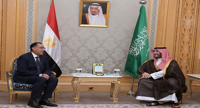 بالصور.. ولي العهد السعودي يبحث مع رئيس الوزراء ملفات التعاون ذات الاهتمام المشترك