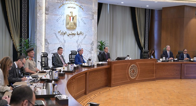 بالصور.. رئيس الوزراء يتابع الاستعدادات للمشاركة في COP 29 .. وجهود التعامل مع التغيرات المناخية