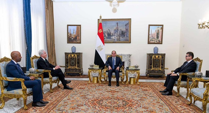 الرئيس السيسي يستقبل رئيس وكالة الاستخبارات المركزية الأمريكية