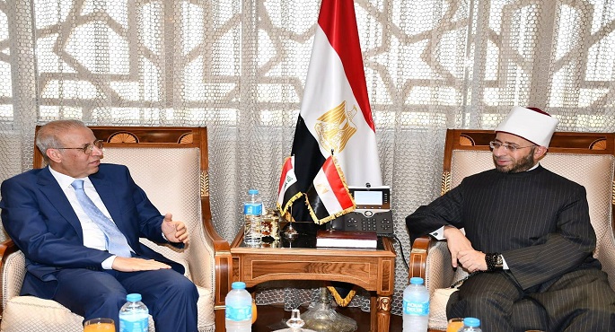 بالصور .. وزير الأوقاف يستقبل سفير العراق بالقاهرة لبحث التعاون المشترك