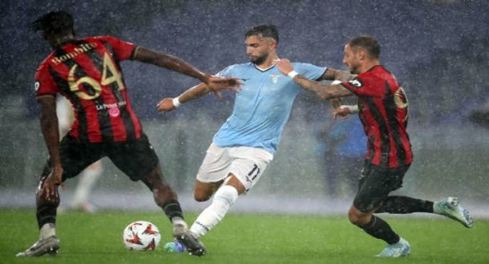 نيس يخسر أمام لاتسيو 1-4 في الدوري الأوروبي في غياب عبد المنعم