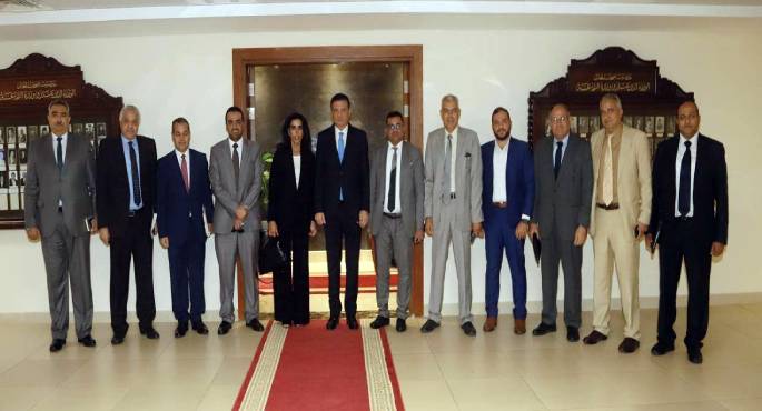 وزير الزراعة يبحث مع مجموعة الغانم الكويتية تعزير استثماراتها في مصر