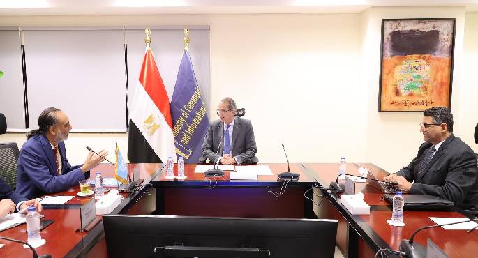بالصور.. وزير الاتصالات يبحث مع مبعوث الأمين العام للأمم المتحدة للتكنولوجيا تعزيز التعاون المشترك