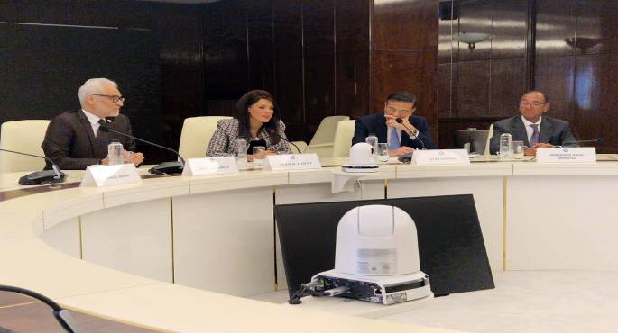 وزيرة التخطيط تعقد جلسة مباحثات مع نائب رئيس وزراء رومانيا خلال فعاليات اللجنة المشتركة ببوخارست