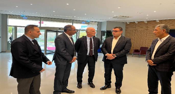 وزير الإسكان يزور المنطقة الصناعية بولاية كوجالى التركية للاطلاع على نظم الإدارة