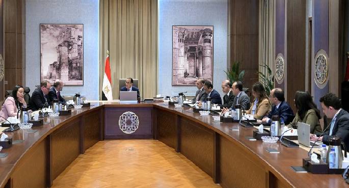 رئيس الوزراء يلتقي رئيس مجموعة حزب الشعب الأوروبي بالبرلمان الأوروبي
