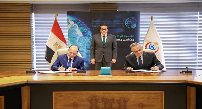 بالصور.. وزير الصحة يشهد توقيع بروتوكول تعاون بين “الهيئة العامة للمستشفيات” ومديرية الشئون الصحية بالقاهرة