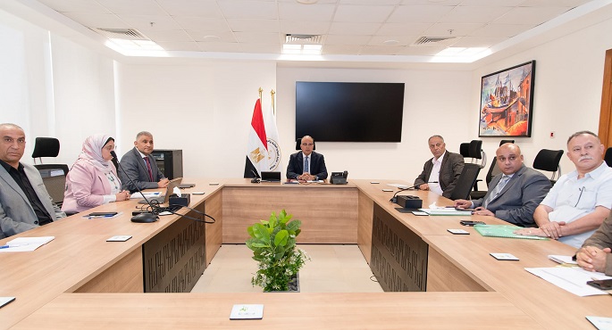 بالصور.. وزير الري يؤكد استمرار المتابعة الدقيقة لحالة الترع والحفاظ على أملاك الوزارة بالمحافظات