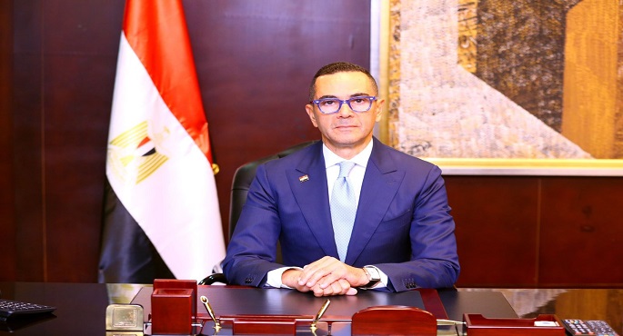 وزير الاستثمار يجري مباحثات مع كبار المسؤولين بالحكومة الألمانية