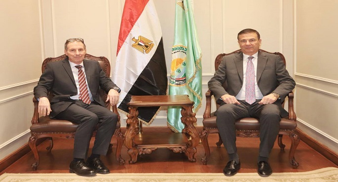 بالصور.. وزير الزراعة يبحث مع مدير مكتب برنامج الغذاء العالمي موقف المشروعات المشتركة