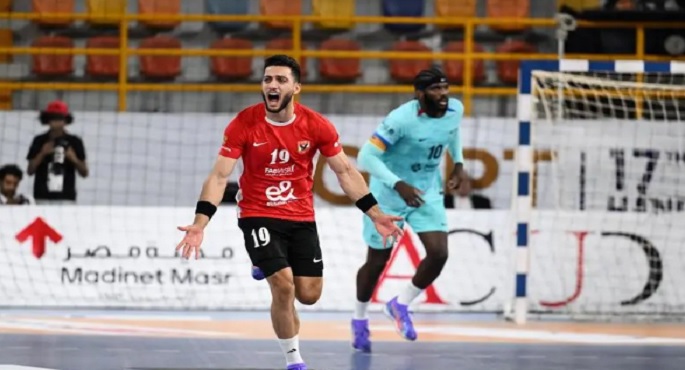 الأهلي يهزم برشلونة 32-29 .. ويحصل على برونزية مونديال اليد