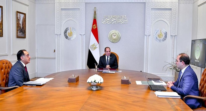 الرئيس السيسي يتابع مؤشرات الأداء المالي للموازنة العامة وجهود الحكومة لتحقيق التوزان المالي