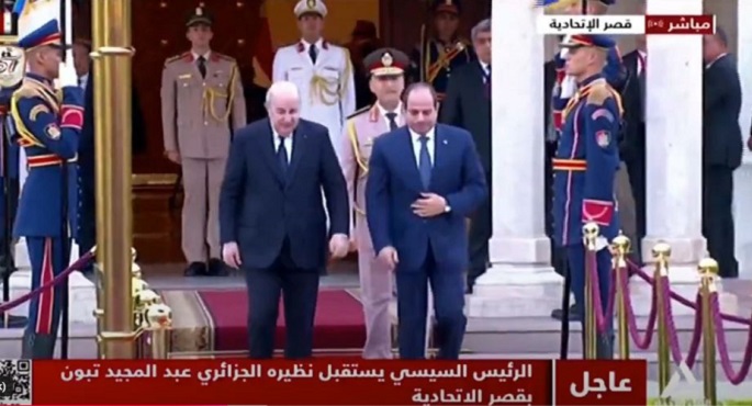 بالفيديو والصور .. مراسم استقبال رسمية للرئيس الجزائري بقصر الاتحادية