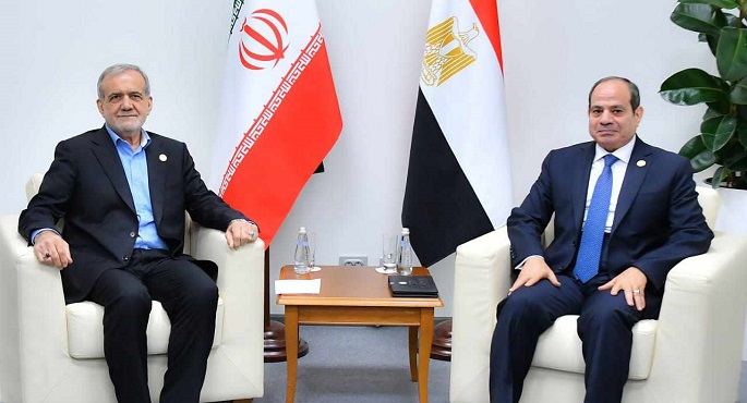 السيسي يؤكد لنظيره الإيراني أهمية نزع فتيل التوتر الإقليمي وتفادي التصعيد