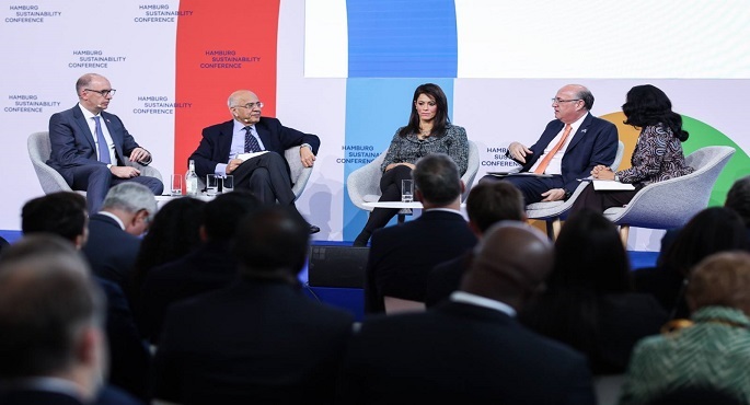 بالصور.. المشاط : مبادرة بريدج تاون تؤكد ضرورة إعادة هيكلة المؤسسات المالية الدولية