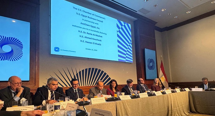 بالصور.. المشاط تعقد لقاءً موسعًا مع غرفة التجارة الأمريكية بحضور نُخبة من المستثمرين والشركات بمختلف القطاعات