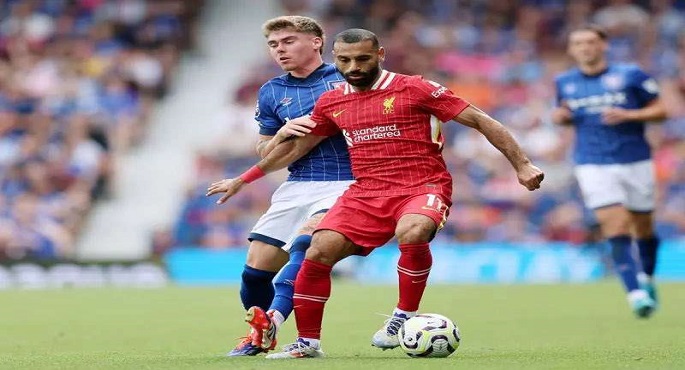 محمد صلاح يقود ليفربول للفوز على تشيلسي والعودة للصدارة