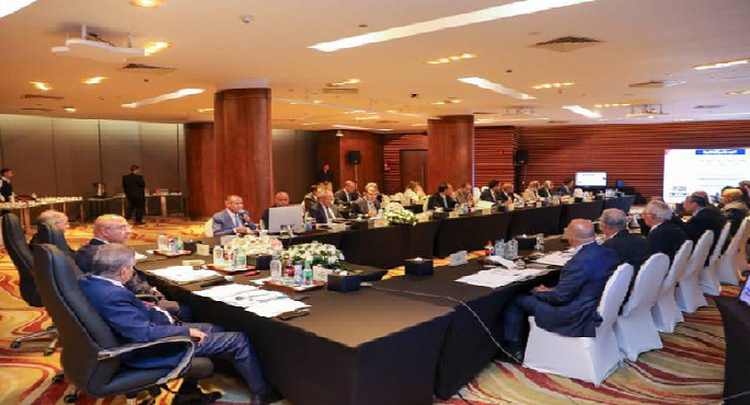 بالصور .. وزير النقل: استقبال 500 سفينة على أرصفة محطة تحيا مصر بميناء الإسكندرية