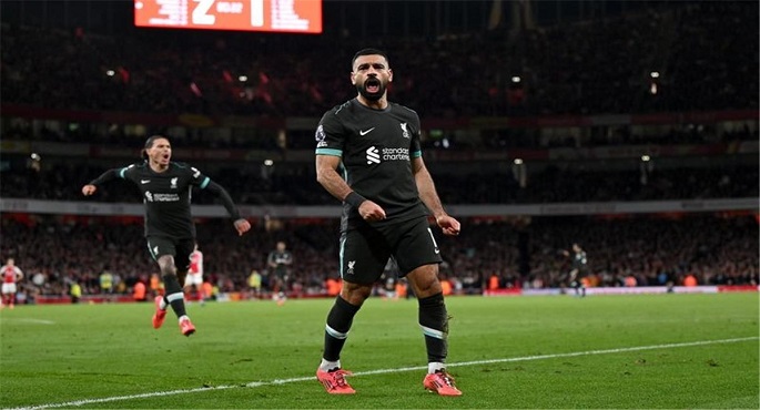 ليفربول يتعادل 2 / 2 مع أرسنال وصلاح يحرزهدف التعادل