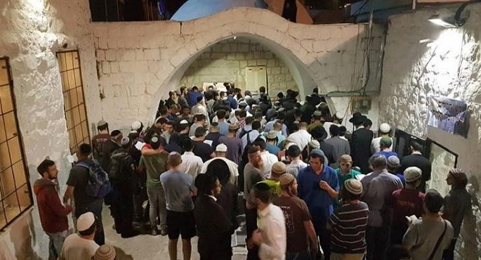 مستوطنون يقتحمون “مقام يوسف” شرق نابلس