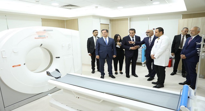بالصور.. وزير الصحة ونظيره اليوناني يتفقدان مستشفى التأمين الصحي بالعاصمة الإدارية الجديدة