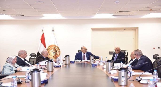 وزير العمل يترأس إجتماع مجلس إدارة صندوق تمويل التدريب والتأهيل