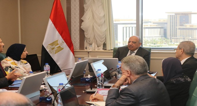 وزير الكهرباء يبحث  إعادة هيكلة الشركة المصرية كمشغل مستقل لمنظومة نقل الكهرباء