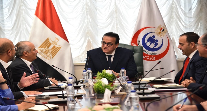 بالصور.. وزير الصحة يستقبل وفد شركة يونيسون الإماراتية لبحث تعزيز التعاون الصحي وتبادل الخبرات