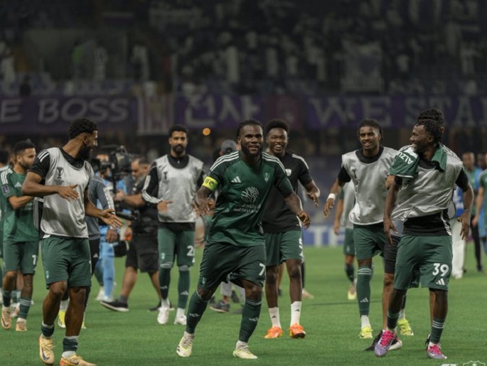أهلي جدة يحقق فوزًا ثمينًا على العين الإماراتي 2-1 في دوري أبطال آسيا