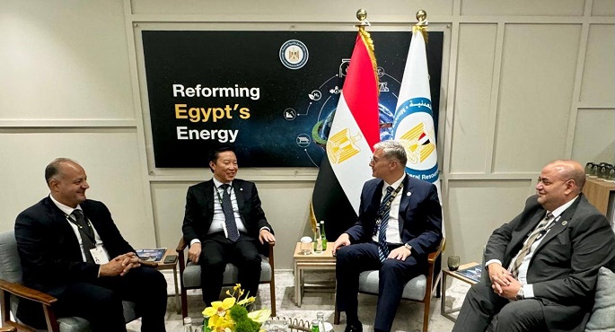 وزير البترول يبحث مع بي بي برنامج الحفر الاستكشافي الموسع للغاز في البحر المتوسط