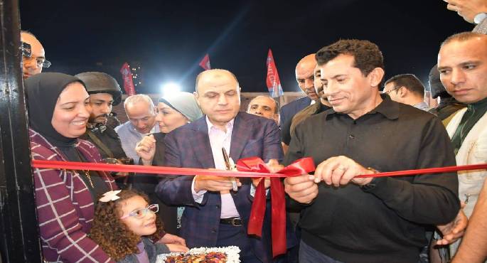 بالصور..وزير الشباب ومحافظ كفر الشيخ يفتتحان مشروعات إنشائية بمركز شباب مدينة فوة