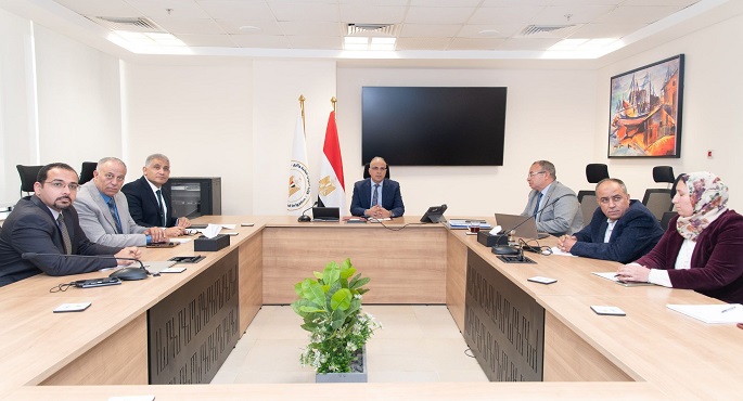 بالصور.. وزير الري يتابع عددا من الدراسات البحثية التى يتم تنفيذها بمعهد بحوث إدارة المياه