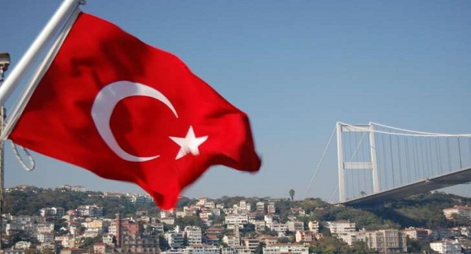 المعارضة التركية تطلق حملة لسحب الثقة من الرئيس أردوغان وتطالب بانتخابات مبكرة