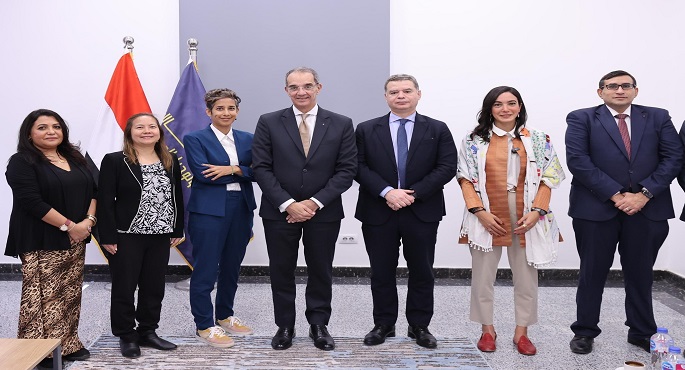 بالصور..وزير الاتصالات يشهد إطلاق برنامج لتعزيز بيئة ريادة الأعمال فى صعيد مصر