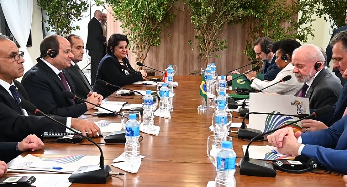 الرئيس السيسي يلتقي نظيره البرازيلي دا سلفا على هامش قمة العشرين المنعقدة بريو دي جانيرو