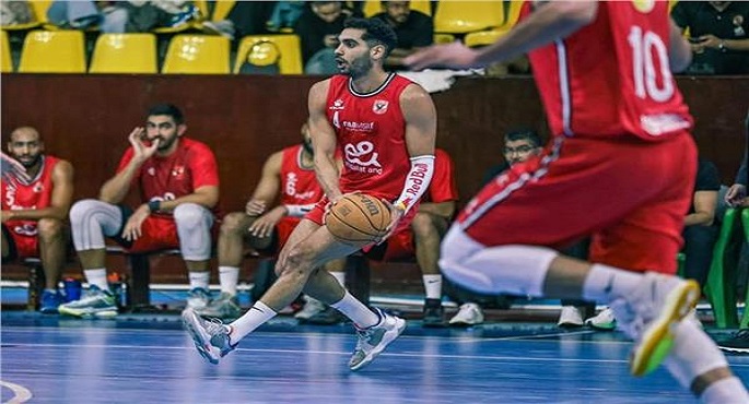 الأهلي يفوز على طلائع الجيش 90-50 في دوري كرة السلة