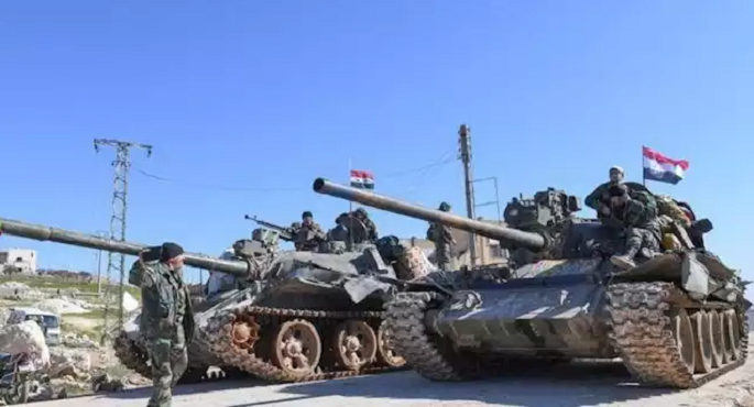 الجيش السوري يعترف بالانسحاب من حلب.. ويؤكد  تجهيزه لهجوم مضاد