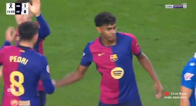 برشلونة يعزز صدارة الدوري الإسباني بثلاثية ضد إسبانيول