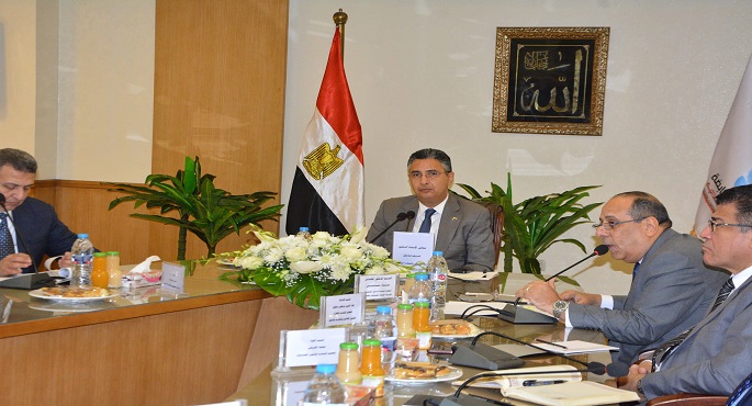 بالصور.. وزير التموين يبحث مع شركات زيوت الطعام آليات تعزيز التعاون لتأمين احتياجات السوق