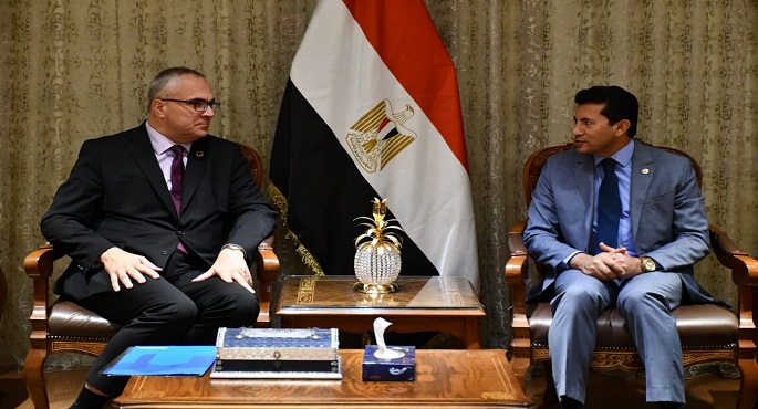 وزير الشباب يستقبل مساعد الأمين العام للأمم المتحدة في إطار استضافة مصر لمنتدي التنمية الحضرية