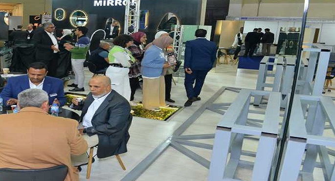 انطلاق فعاليات الدورة الثانية من المعرض الدولي للزجاج