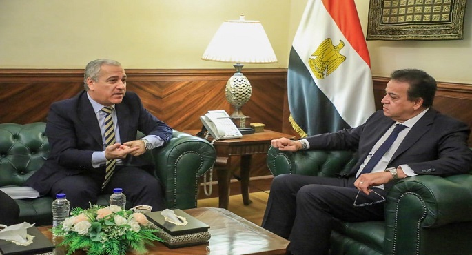 وزير الصحة يبحث مع رئيس الهيئة الوطنية للصحافة البرامج الصحية للعاملين بالمؤسسات الصحفية القومية