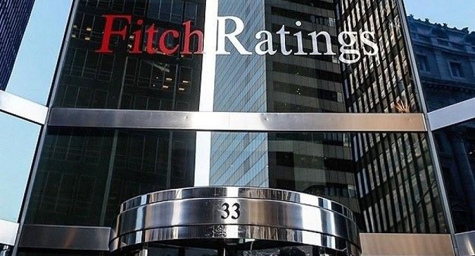 “فيتش” ترفع نظرتها المستقبلية لإسبانيا إلى “إيجابية”