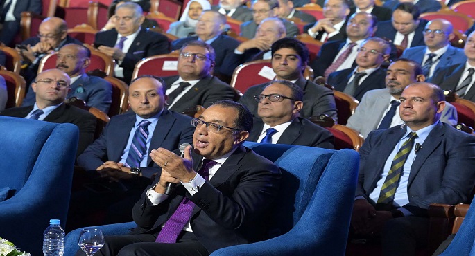 رئيس الوزراء: هدف الدولة ليس الحد من الواردات لكن استيراد السلع المُكونة في تعميق المنتج المحلي